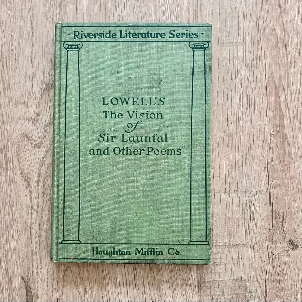 1905 The‎ Vision of Sir Launfal and Other Poems - Antique Illustrated Book